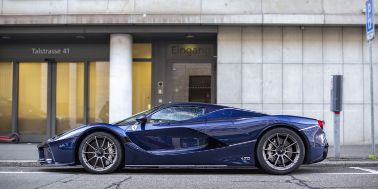 Ferrari Laferrari | Fonte: Autogespot